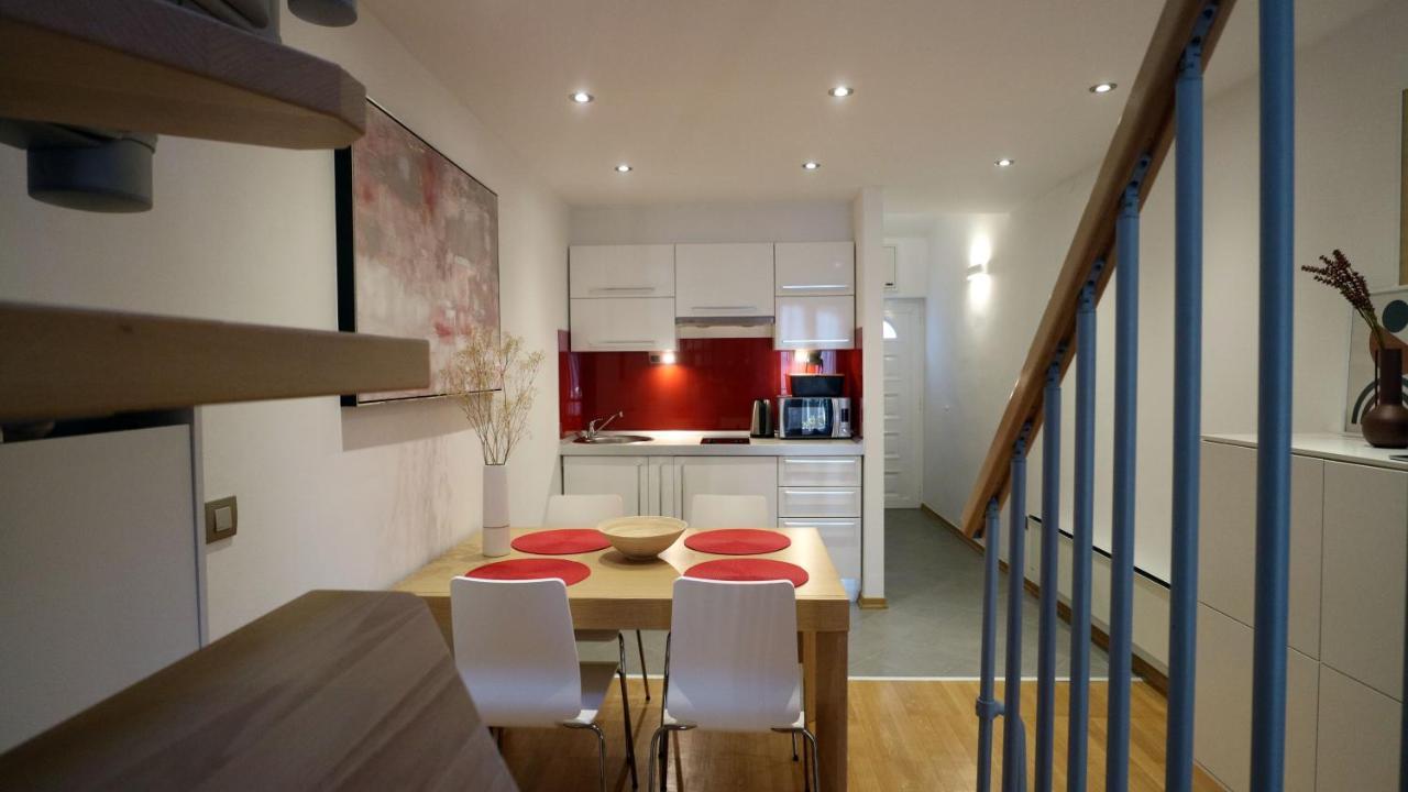 Apartment Ena - Lavica Podstrana Exterior photo