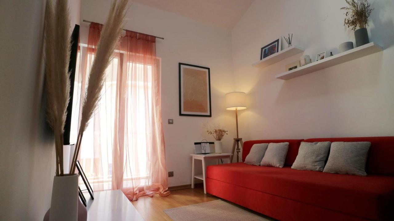 Apartment Ena - Lavica Podstrana Exterior photo